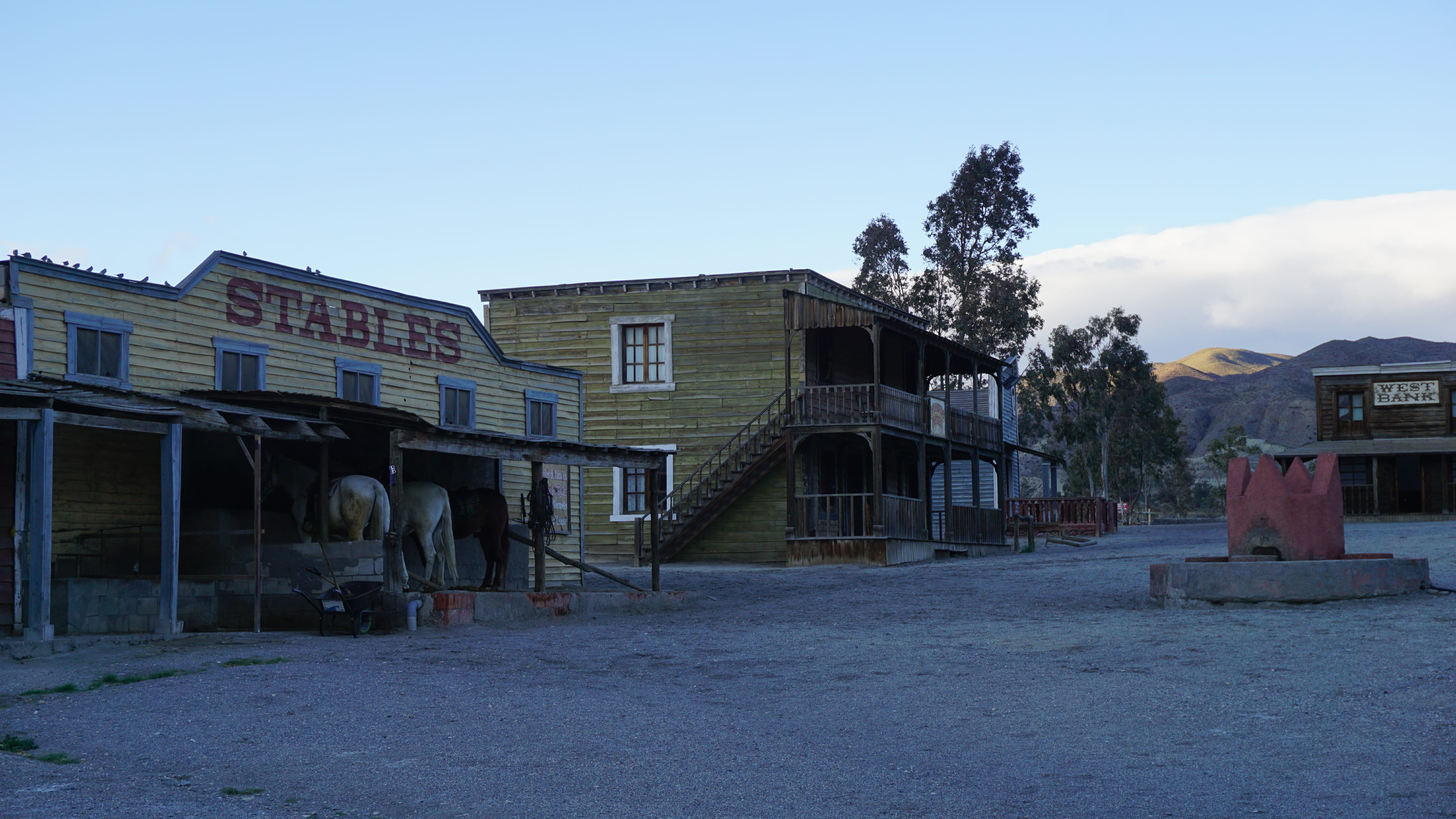 hiking tabernas desert film studio